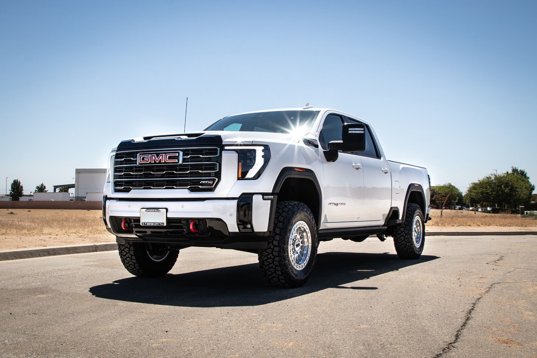 Cognito 3-Inch Elite Leveling Kit with King 2.5 Reservoir Shocks for 20-25 Silverado/Sierra 2500/3500 2WD/4WD photo 2